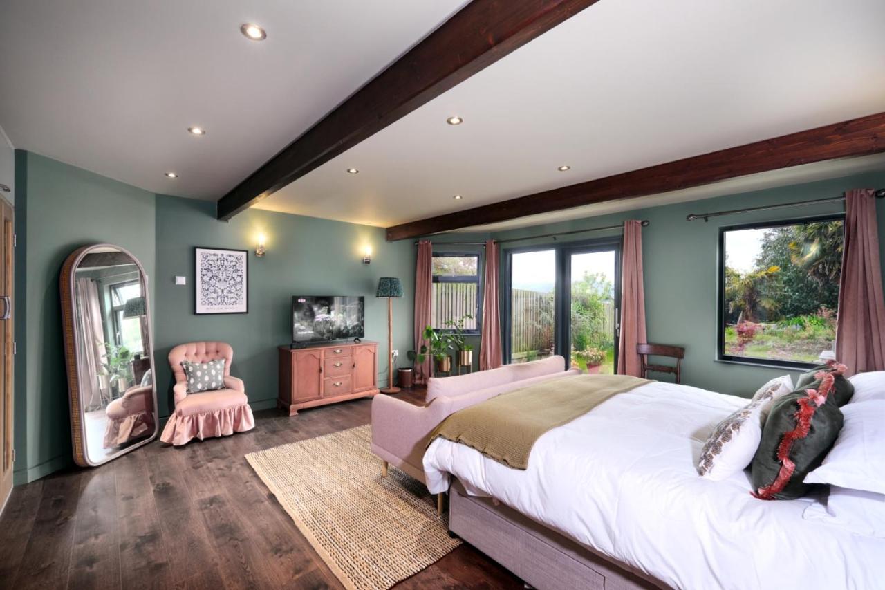 Acer House Stylish Garden Flat Lovely Valley View Dog Friendly Central バース エクステリア 写真