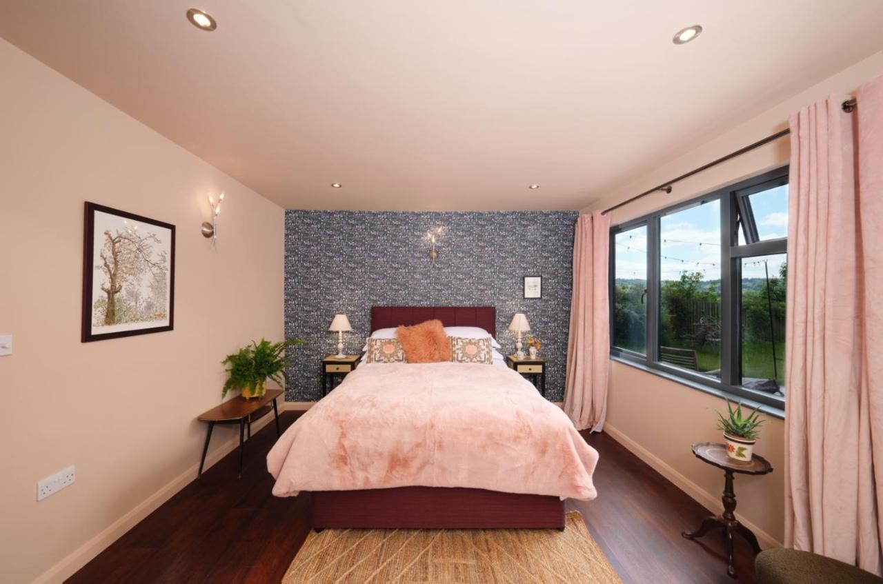 Acer House Stylish Garden Flat Lovely Valley View Dog Friendly Central バース エクステリア 写真